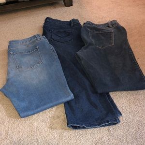 2 pairs of Skinny Jeans - 1 pair of Capris